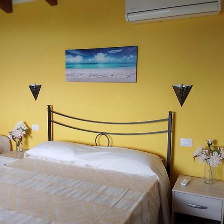 Gli Olivastri Con Piscina,Solarium, Vista Mare ,Sole -Mare E Tanta Natura ,Climatizzatore,Wifi Aglientu Buitenkant foto