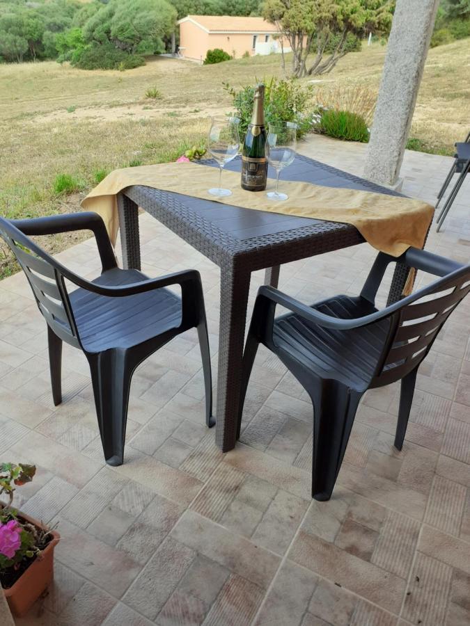 Gli Olivastri Con Piscina,Solarium, Vista Mare ,Sole -Mare E Tanta Natura ,Climatizzatore,Wifi Aglientu Buitenkant foto
