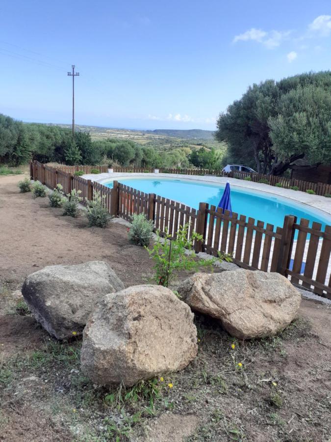 Gli Olivastri Con Piscina,Solarium, Vista Mare ,Sole -Mare E Tanta Natura ,Climatizzatore,Wifi Aglientu Buitenkant foto