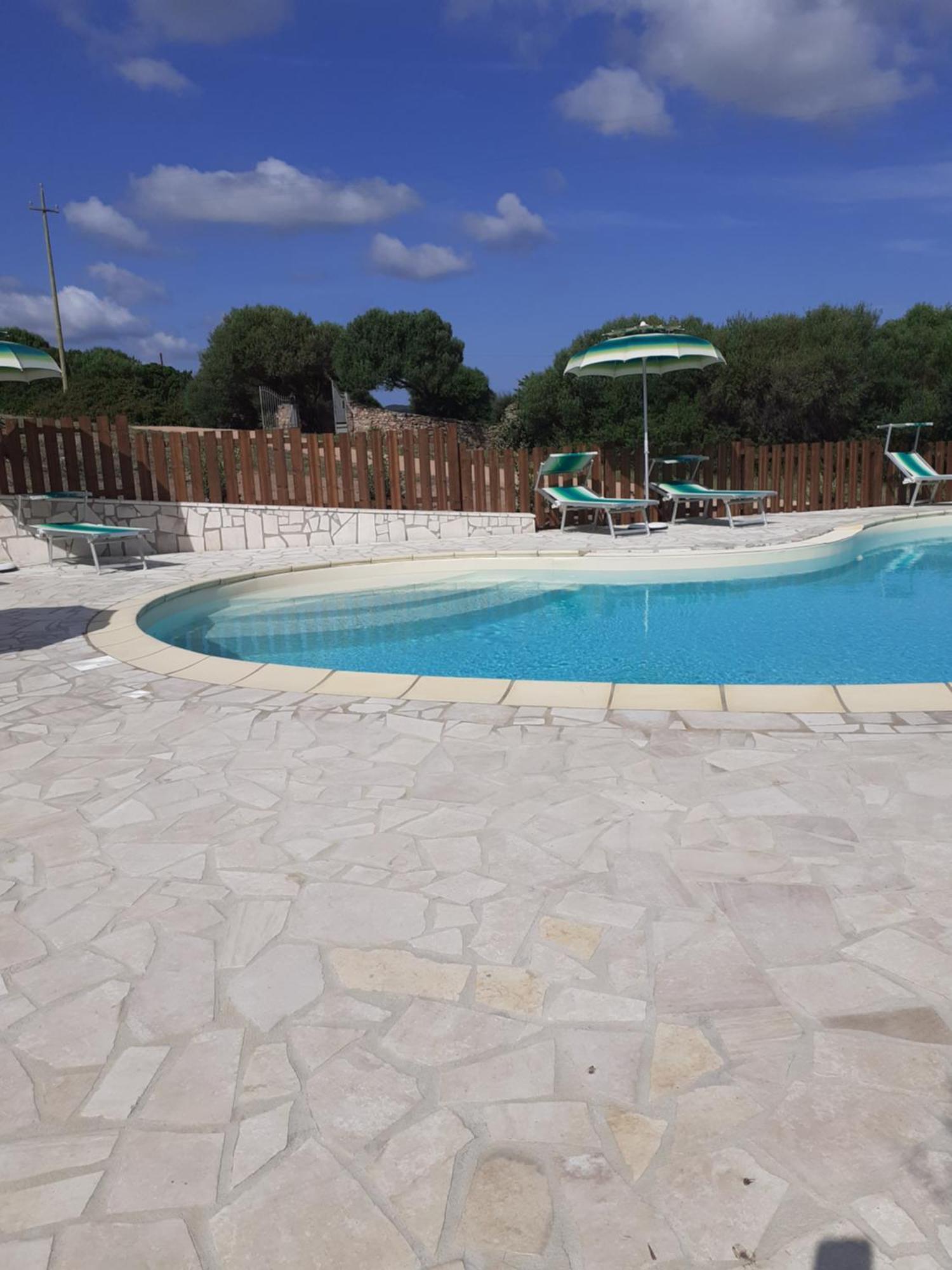 Gli Olivastri Con Piscina,Solarium, Vista Mare ,Sole -Mare E Tanta Natura ,Climatizzatore,Wifi Aglientu Buitenkant foto